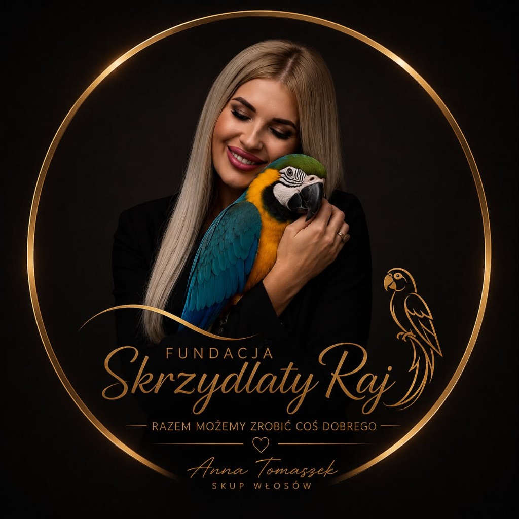 Anna Tomaszek z papugą – współpraca z Fundacją Skrzydlaty Raj