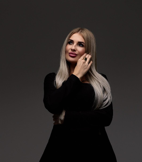 Przedłużanie włosów w Słowianka Studio Fryzur